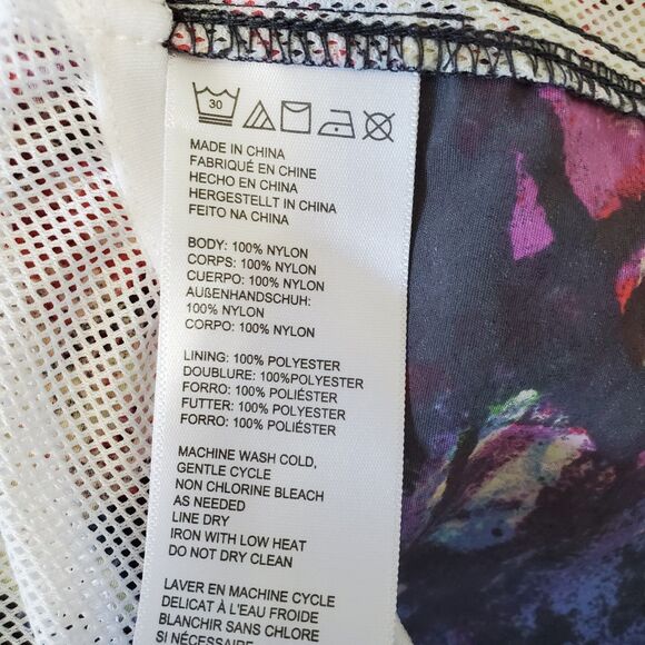 Urban Outfitters Men's Swim Trunks Size Medium Multicolor Abstract Graffiti - Picture 10 of 11